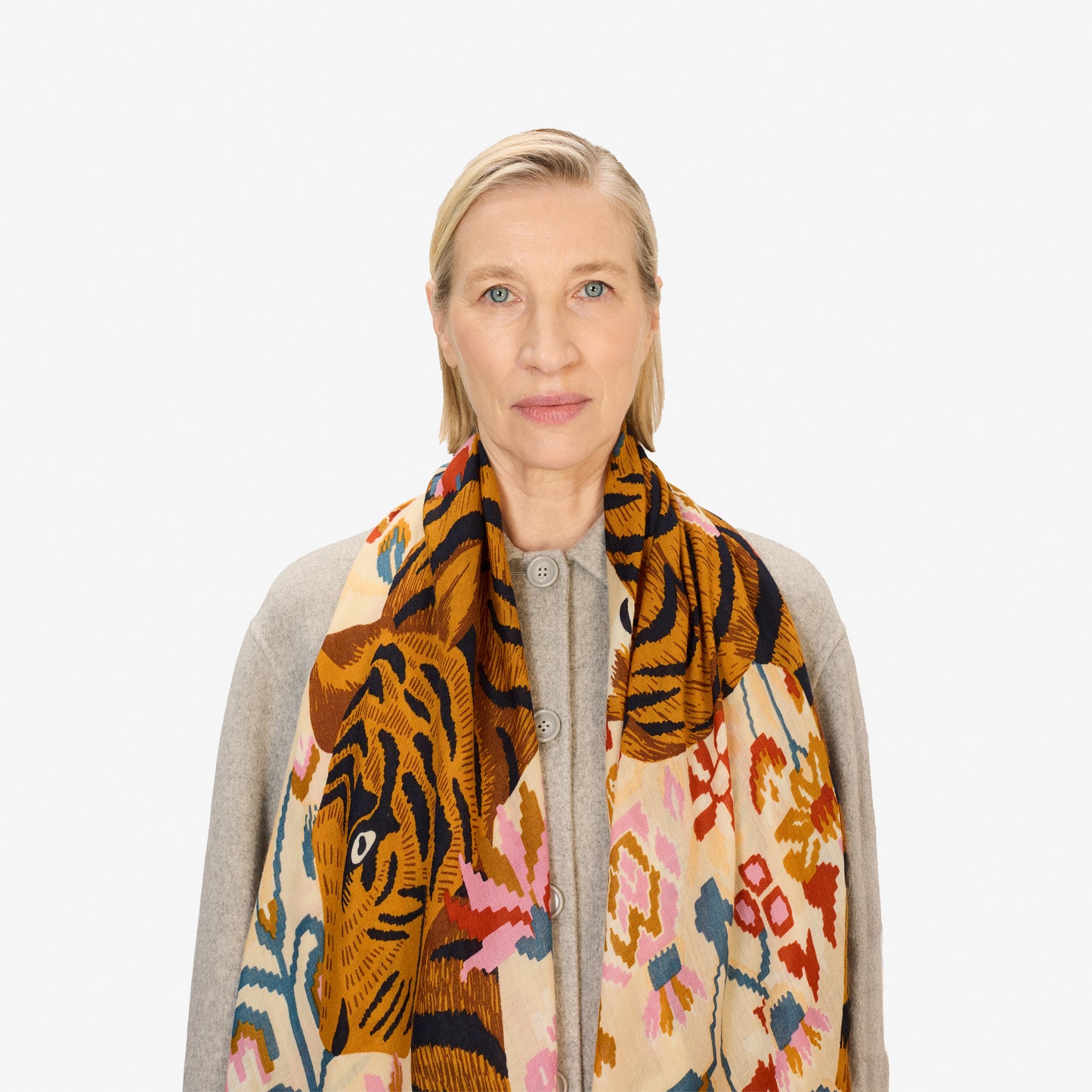 Scarf 70 - Jorgen - Nude