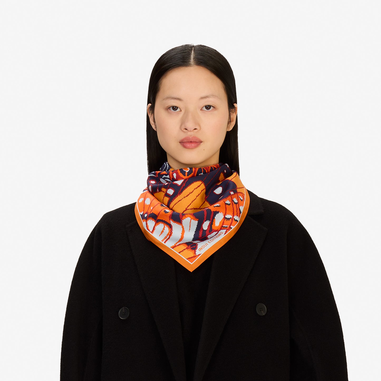 Square 65 - Papillons - Orange