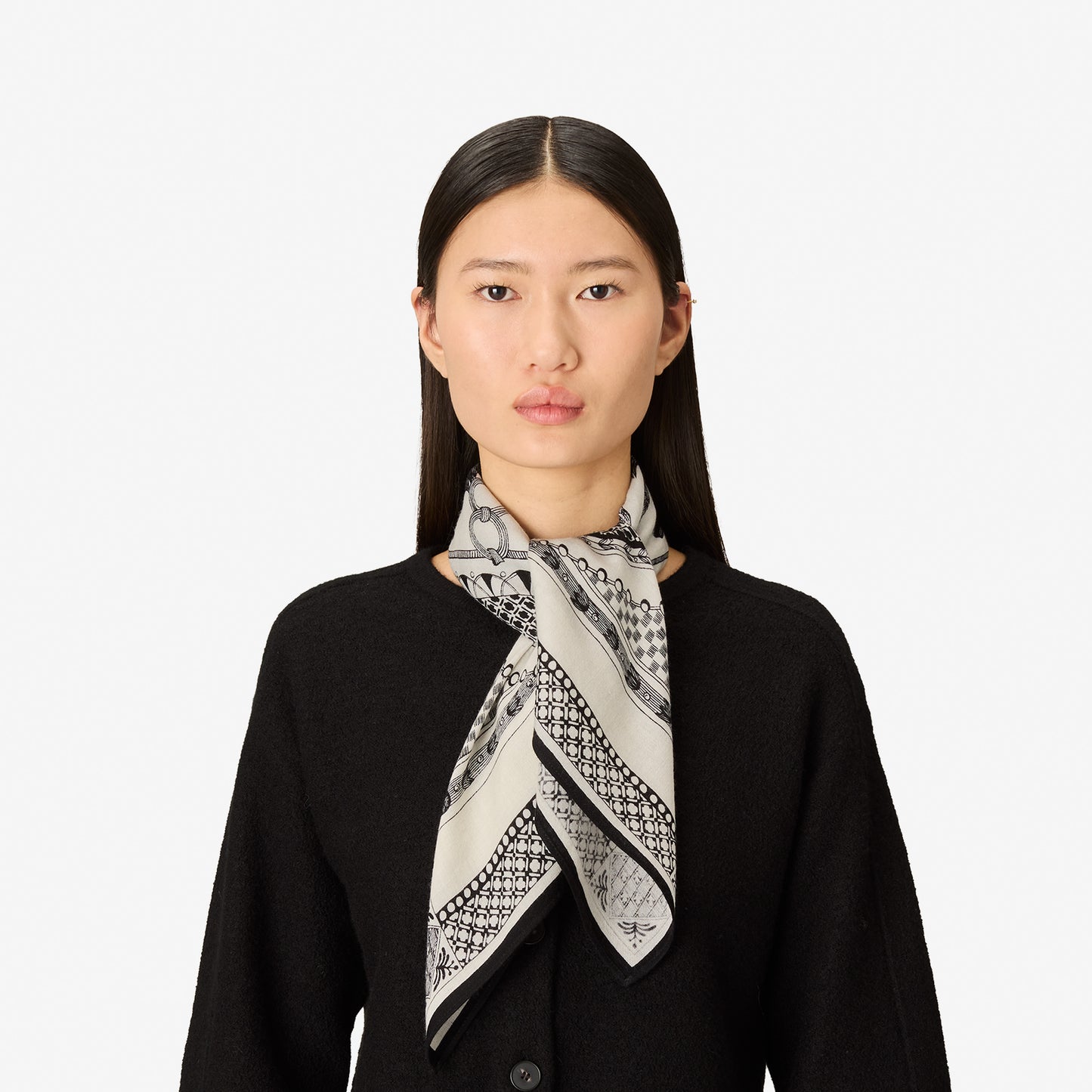 Square 70- Barocco - Black