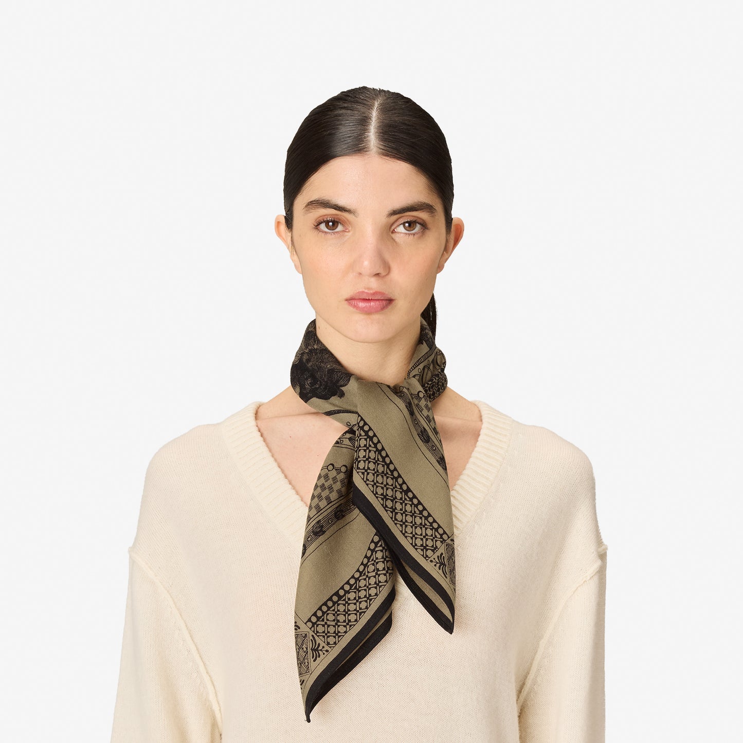 Square 70- Barocco - Golden Brown