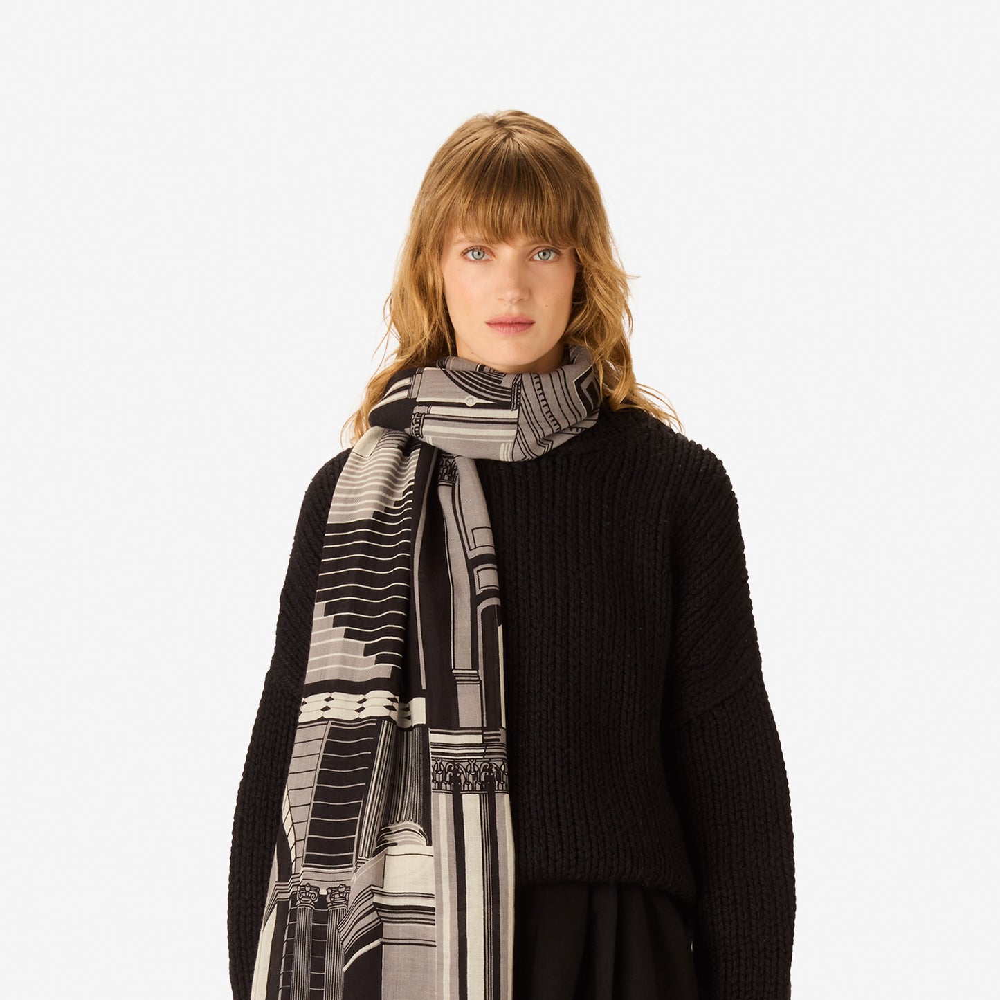 Scarf 100 - Architecture - Black