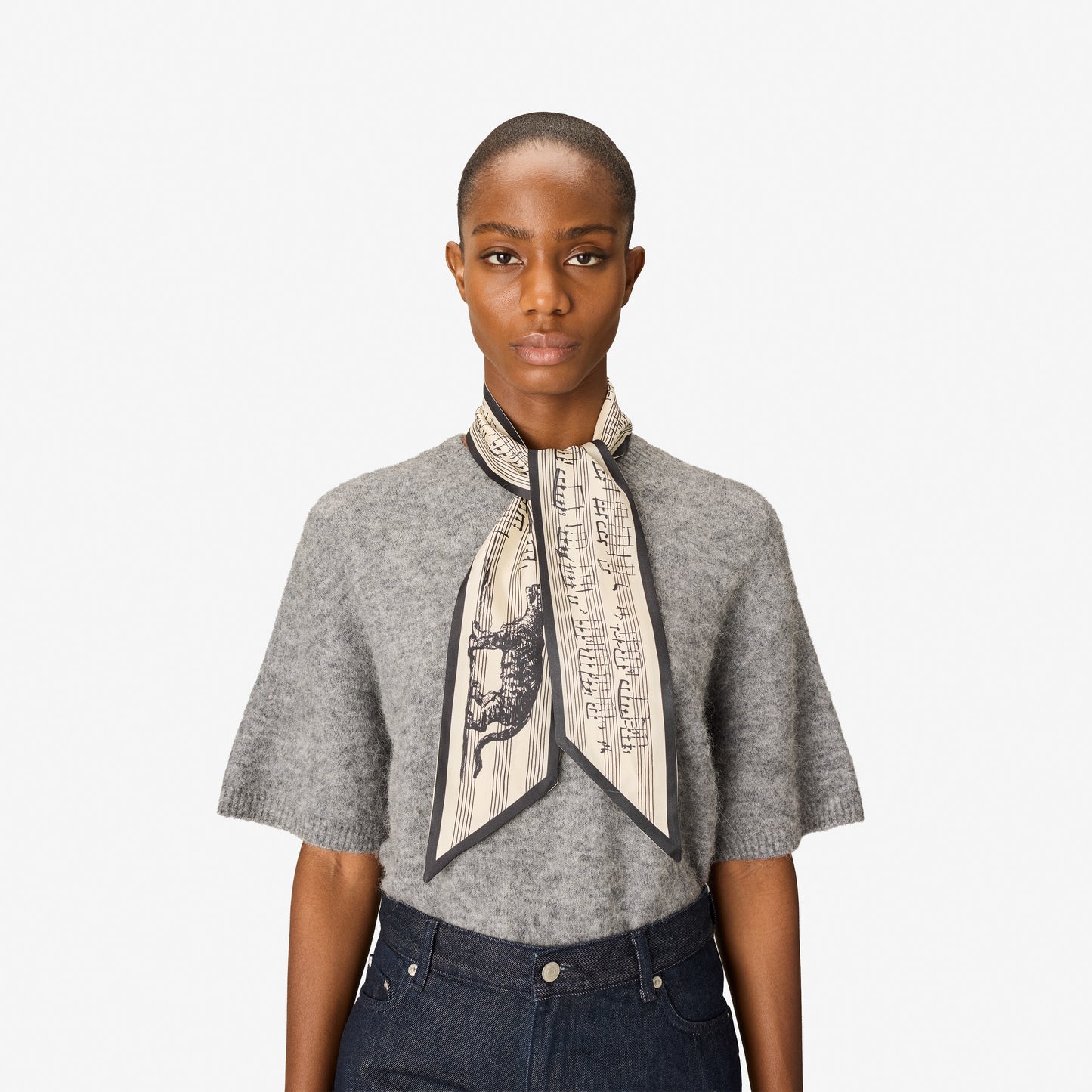 Lavalliere 120 - Impromptu - Black